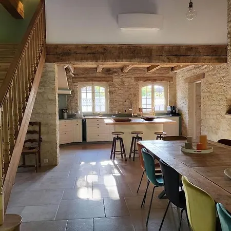 Villa Caprice Forges, tout juste rénovée, superbe-3